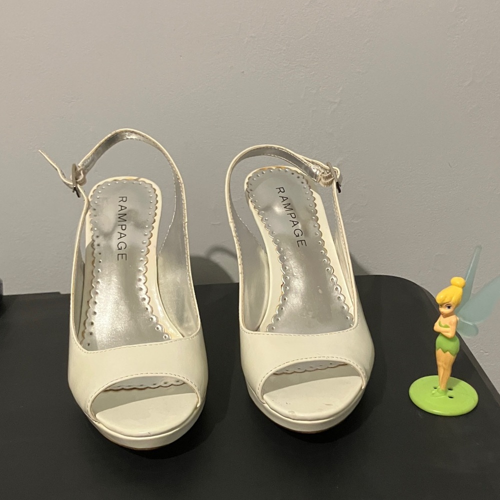 Rampage Cream Peep Toe Slingback Heels White Patent Leather, Size 8m